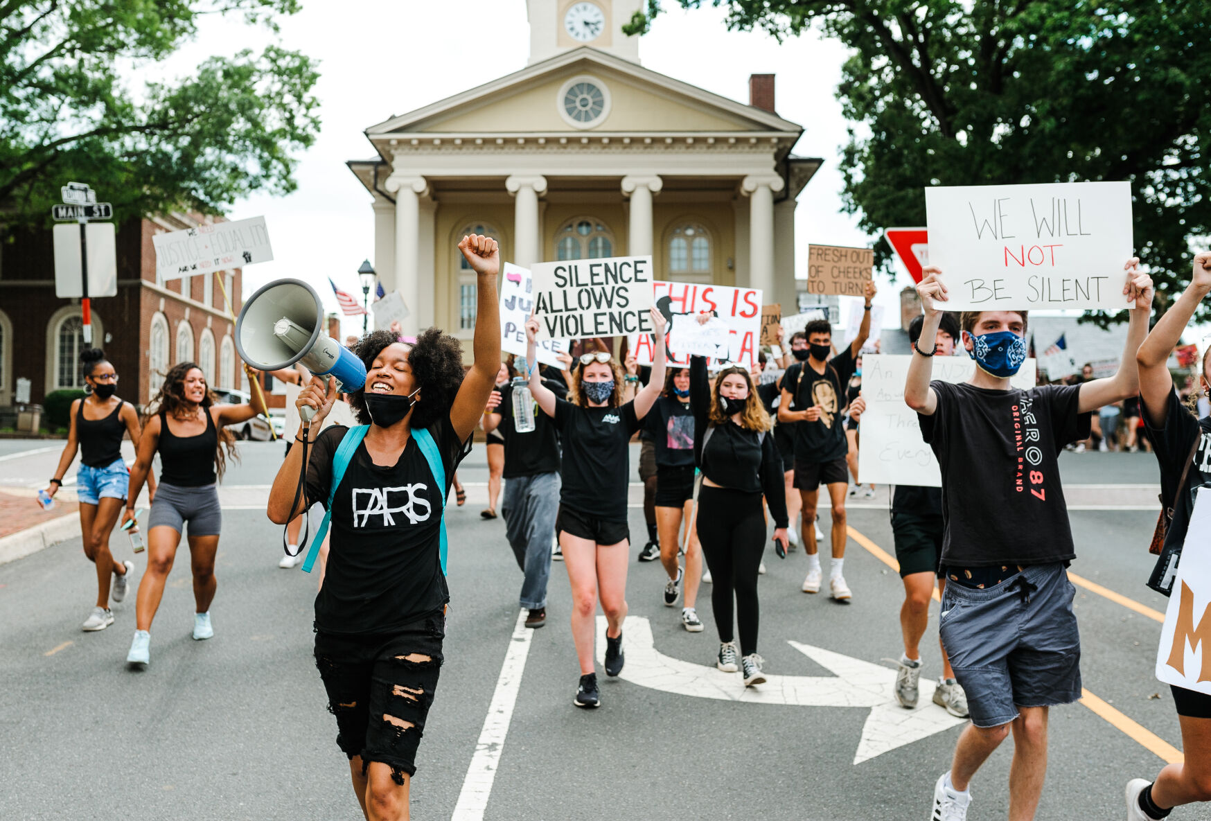photo_ft_news_black lives matter-2_20200610.jpg